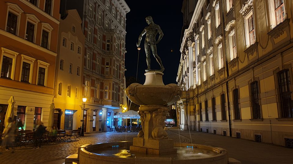 Wroclaw: Guided City Night Tour (2 Hours) - Booking Your Tour