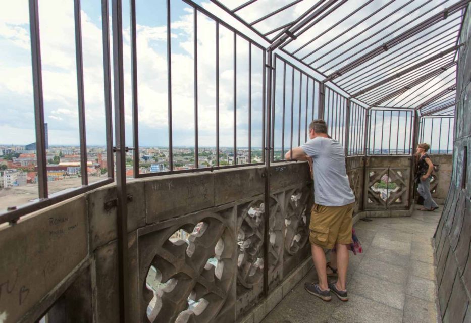 Wroclaw: Panoramic City Walk With View From 3 Towers - Frequently Asked Questions