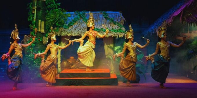 2 Hour Traditional Dinner Show With Free Transfer - Frequently Asked Questions