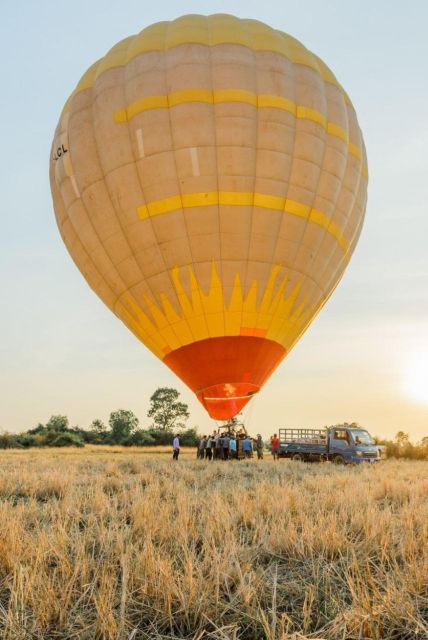 Angkor Stunning Hot Air Balloon - Flight Schedule and Capacity