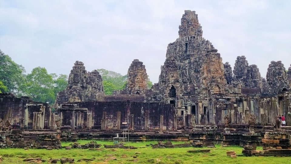 Angkor Wat One Day Private Tour for All Highlight Temples - Frequently Asked Questions