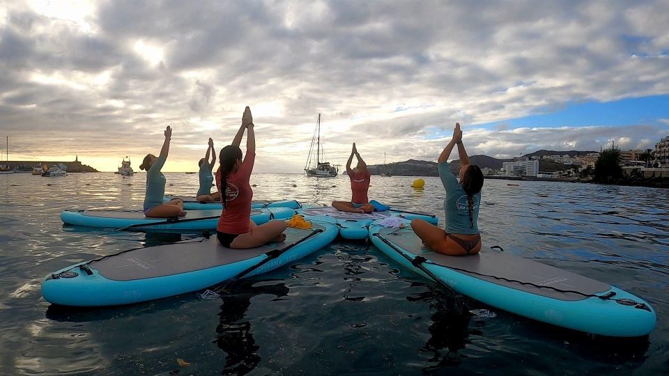 Arguineguín: Stand-Up Paddleboard Yoga Class With Instructor - Frequently Asked Questions