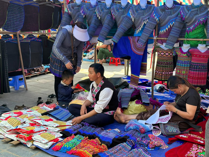 Bac Ha Sun Day Market Group Tour - Frequently Asked Questions