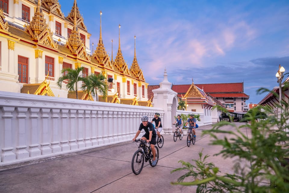 Bangkok: Nighttime Bike Tour With Flower Market Visit - Frequently Asked Questions