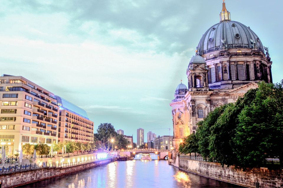 Berlin: First Discovery Walk and Reading Walking Tour - Frequently Asked Questions