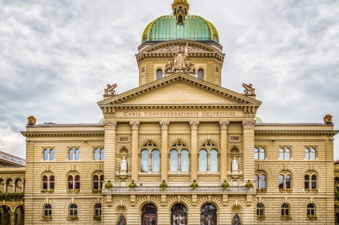 Bern: First Discovery Walk and Reading Walking Tour - Frequently Asked Questions