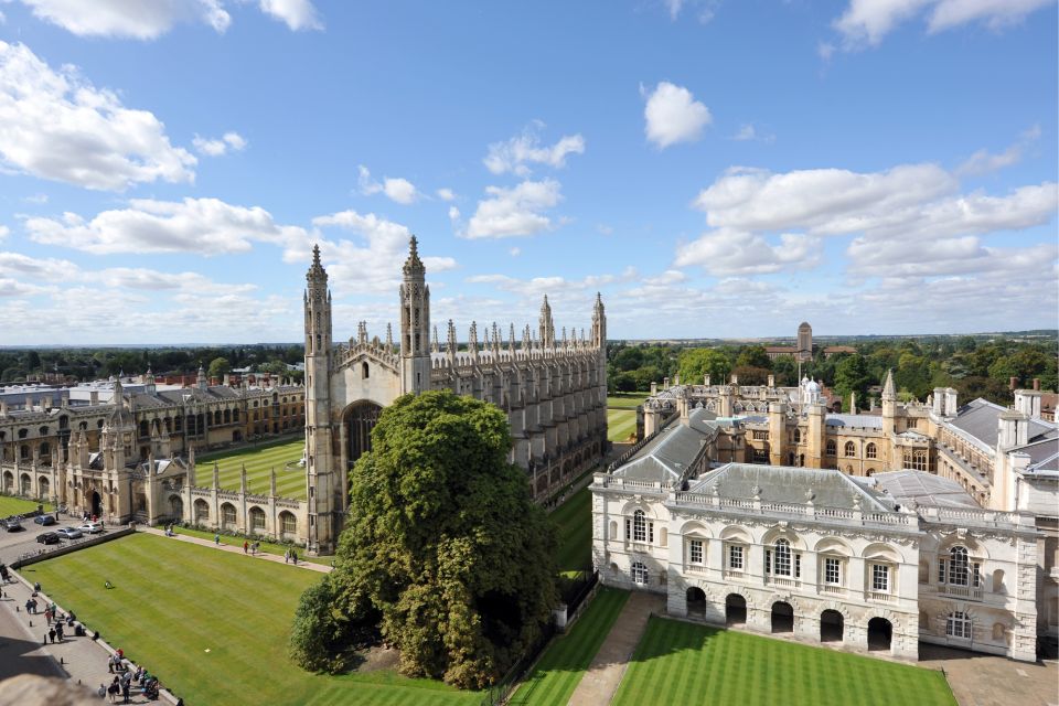 Cambridge: Discovery Walk & Reading Walking Tour - What to Bring