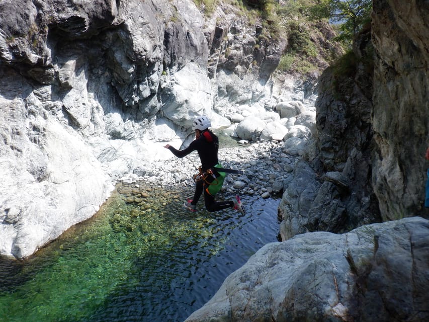 Champdepraz:Canyoning Sporting Spirit in the Chalamy Torrent - Frequently Asked Questions