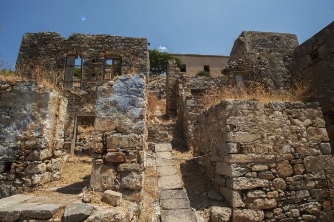 Crete: Agios Nikolaos, Plaka and Spinalonga Island Tour - Frequently Asked Questions