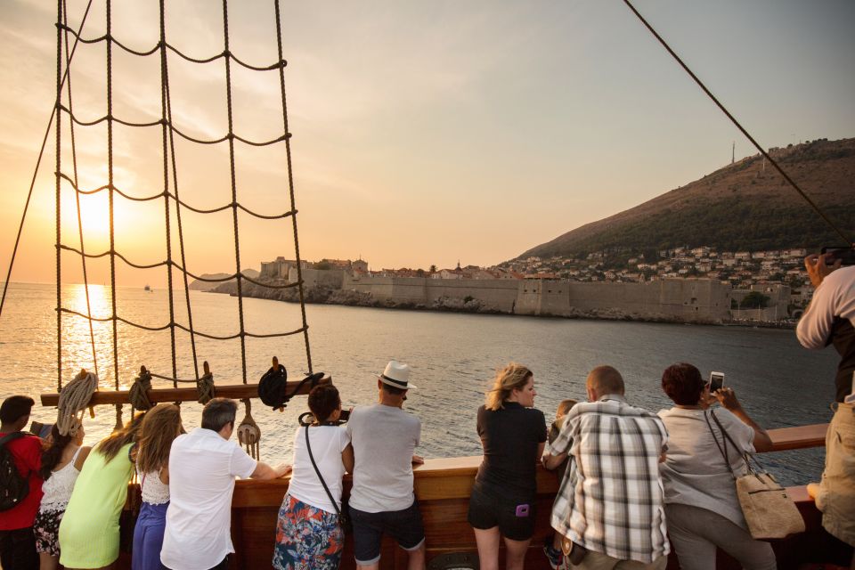 Dubrovnik: Sunset Cruise by Karaka With Sparkling Wine - Frequently Asked Questions