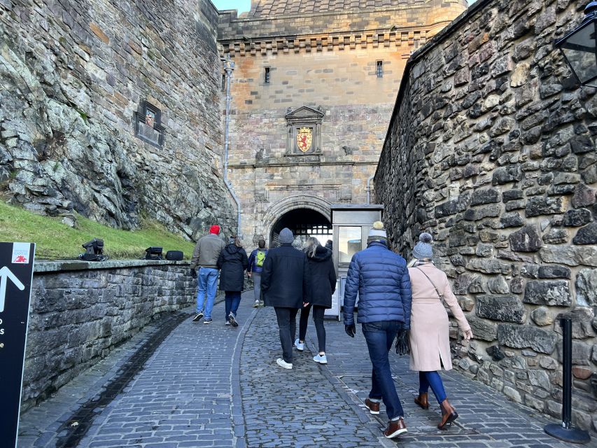 Edinburgh: Private Guided Tour of the Edinburgh Castle - Frequently Asked Questions