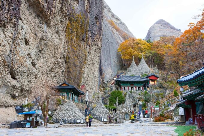 Essence of Jeonju Hanok Village + Maisan Mountain - Frequently Asked Questions