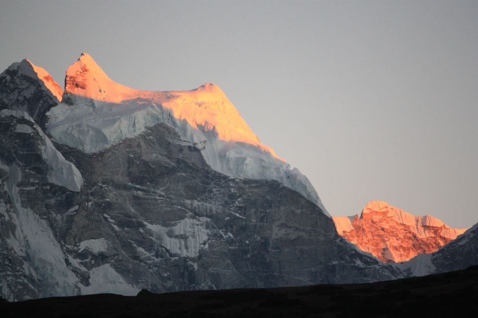 Everest Mountain Flight Tour With Ticket and Luxury Vehicle - Frequently Asked Questions