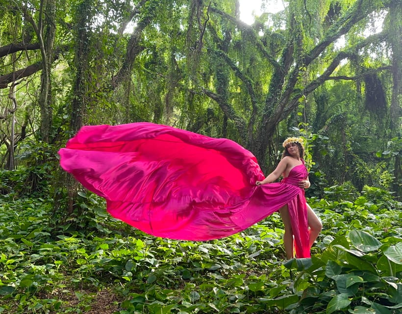 Flying Dress Photo Shoot Traverse City & Surrounding Areas - Frequently Asked Questions