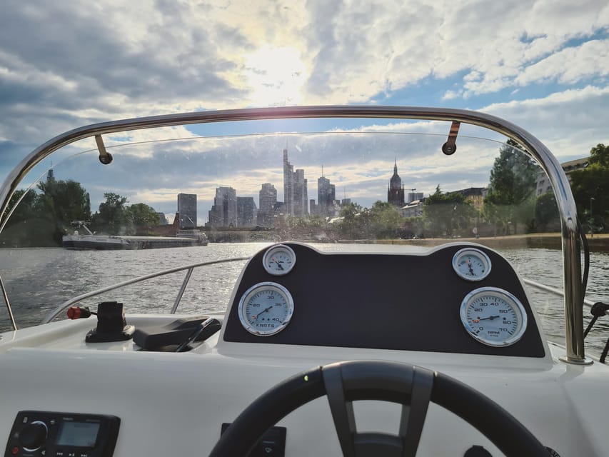 Frankfurt City: Private Skyline Sightseeing Boat Tour - Frequently Asked Questions