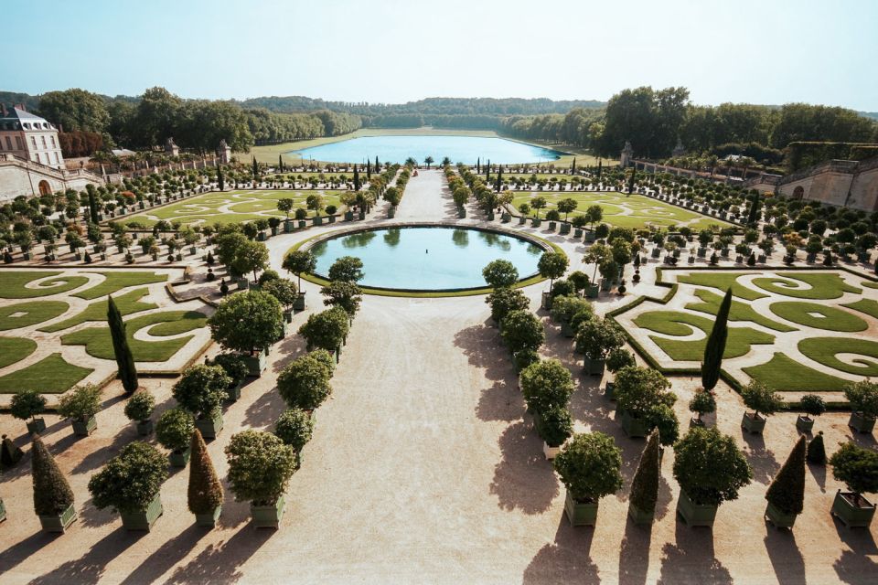 From Paris: Day Trip to Giverny & Versailles With Lunch - Frequently Asked Questions