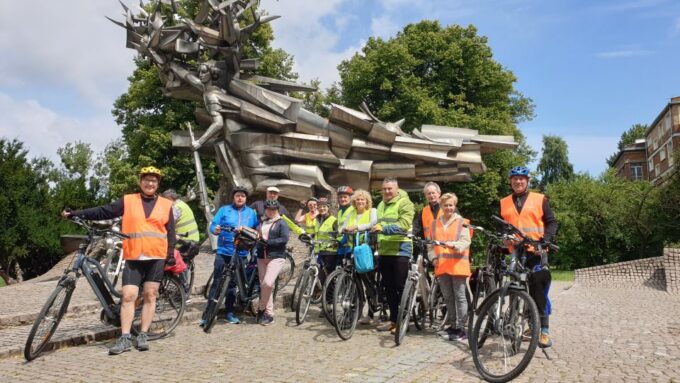 Gdańsk: Highlights Bike Tour - Frequently Asked Questions