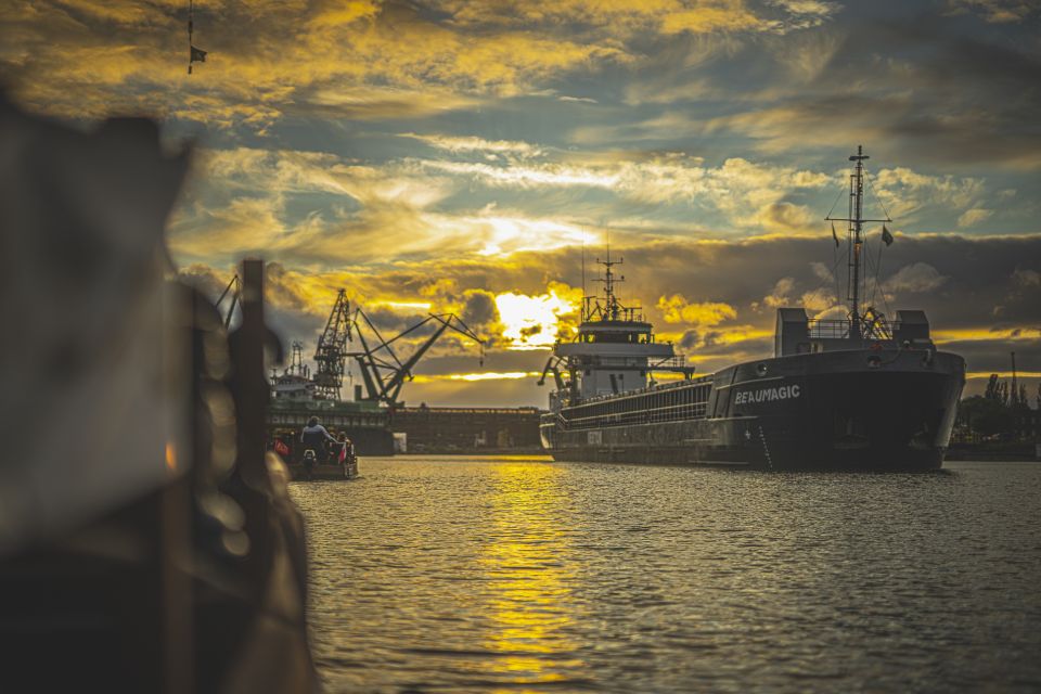 Gdańsk: Sunset Cruise on a Historic Polish Boat - Tips for an Enjoyable Experience