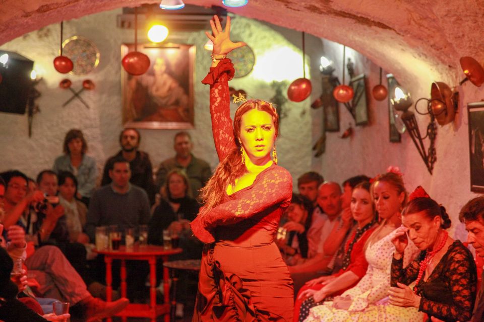 Granada: Sacromonte Caves Flamenco Show With Dinner - Authentic Andalusian Cuisine