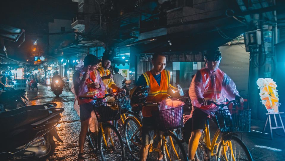 Ho Chi Minh City: Street Foodie Night Cycling Tour - Frequently Asked Questions