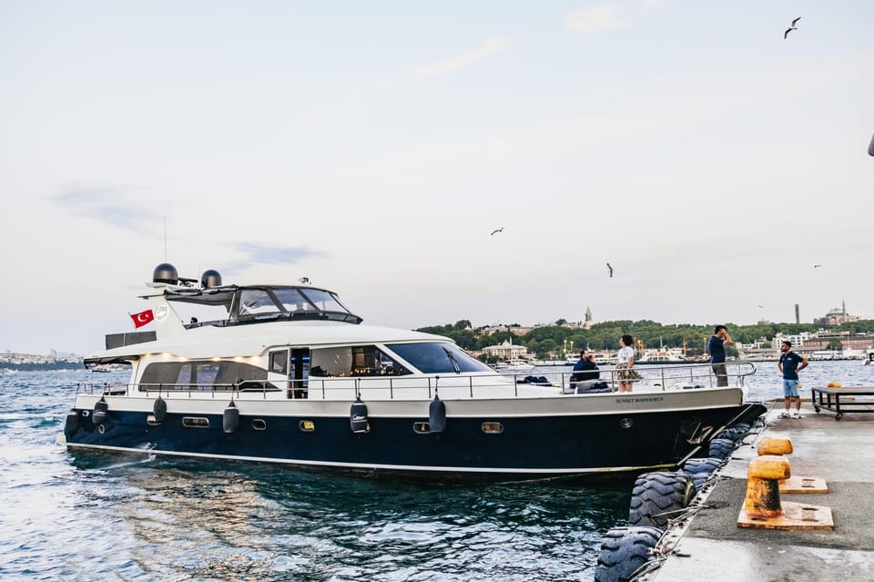 Istanbul: Bosphorus Sunset Cruise on a Luxury Yacht - Frequently Asked Questions