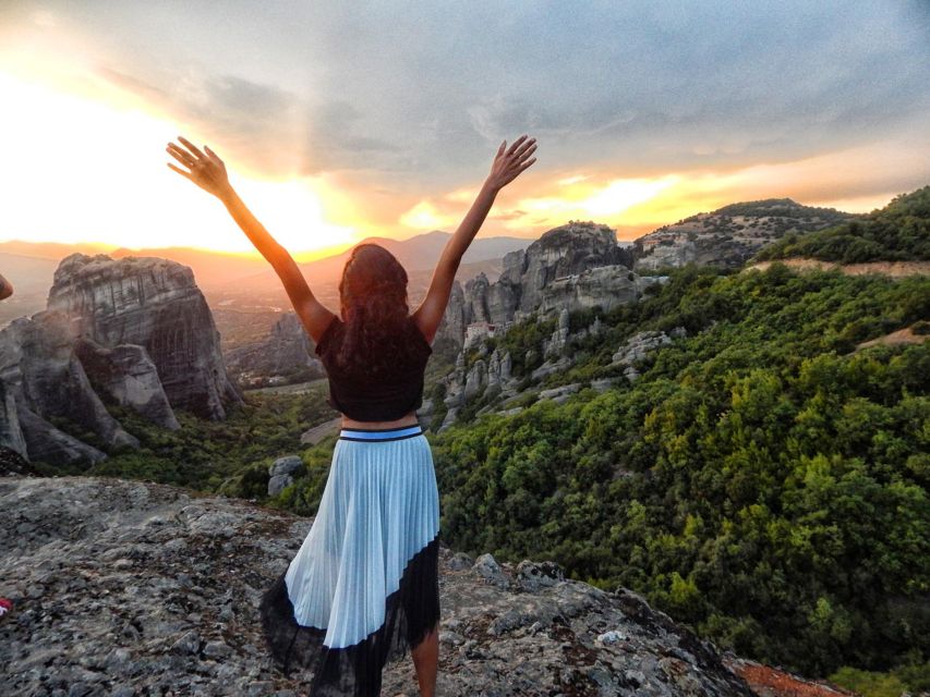 Kalabaka: Majestic Sunset Meteora Tour With a Local Guide - Frequently Asked Questions