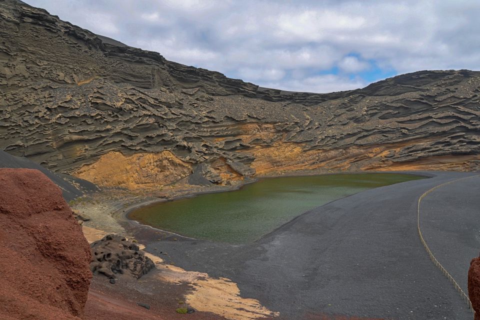 Lanzarote: Volcanos of Timanfaya and Caves Tour With Lunch - Frequently Asked Questions