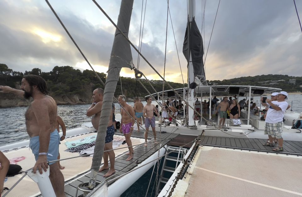 Lloret De Mar: Sunset Catamaran Cruise With DJ and Drinks - Frequently Asked Questions