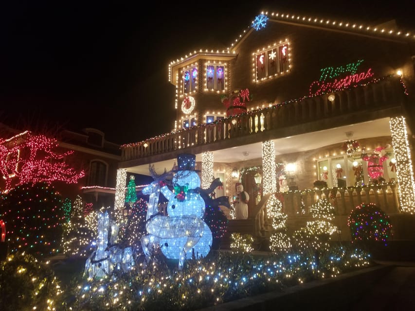 Magnificent Christmas Lights Tour of Dyker Heights Brooklyn - Return to Starting Location