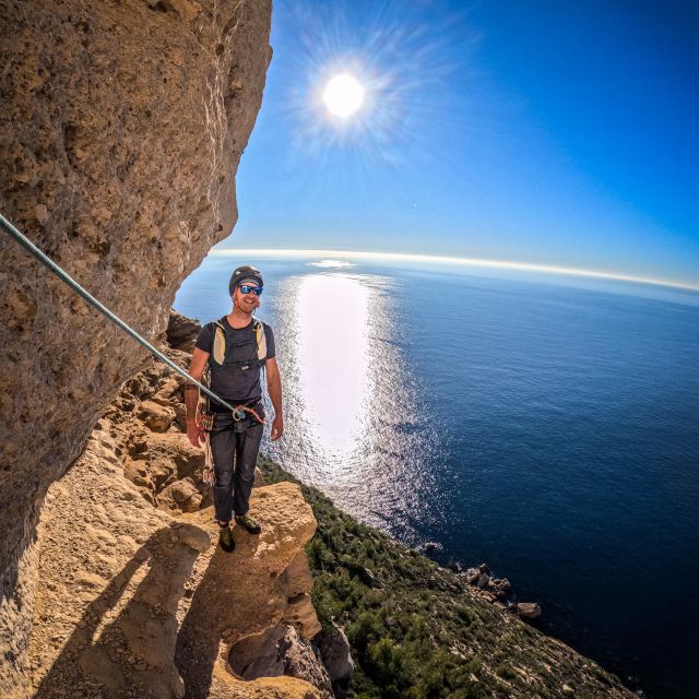 Multi Pitch Climb Session in the Calanques Near Marseille - Frequently Asked Questions