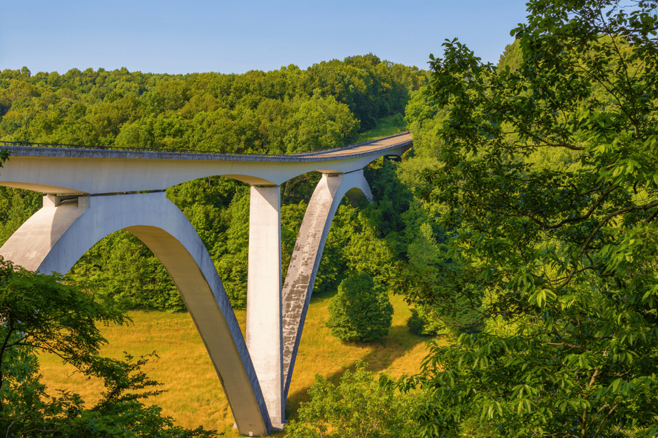 Natchez Trace Parkway: Scenic Routes Driving Tour - Frequently Asked Questions