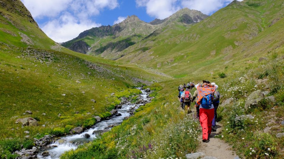 Nepal: Annapurna Circuit Trek 15 Days - Frequently Asked Questions