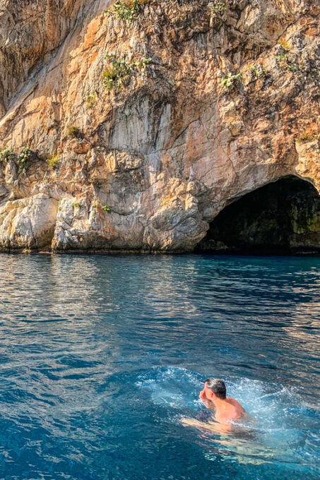 Nice: Coastline Boat Cruise to Monaco - Frequently Asked Questions