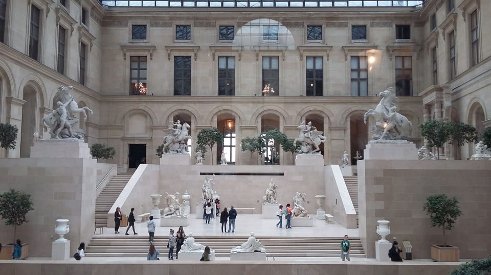 Paris: 2-Hour Louvre Museum Guided Tour With Reserved Access - Frequently Asked Questions