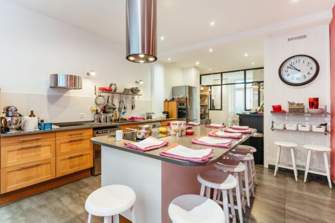 Paris: Macarons Cooking Class With Pâtisserie Chef Noémie - Frequently Asked Questions