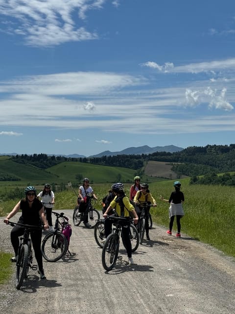 Peccioli: Bachelorette Party on Bicycle in Tuscany - Frequently Asked Questions