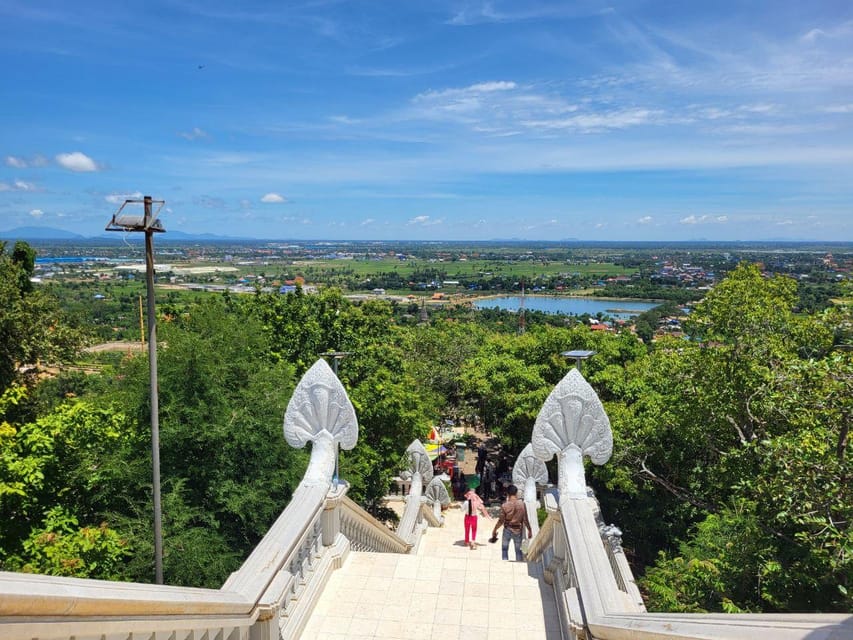 Phnom Penh: Day Trip Oudoung Mountain Tour - Frequently Asked Questions