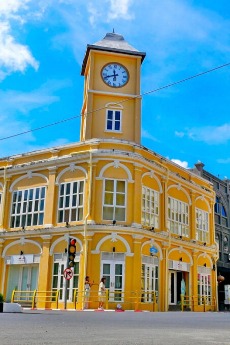 Phuket: Phuket Old Town, Kayaking, Tie Dyeing, and Dinner - Frequently Asked Questions