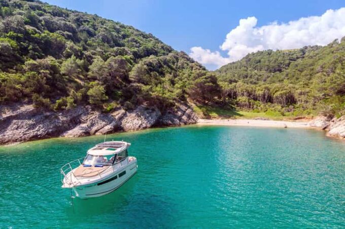 Private Speedboat Tours Sea Symphony - Frequently Asked Questions