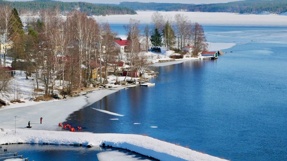 Puumala: Private Ice-Floating Experience at Lake Saimaa - Frequently Asked Questions