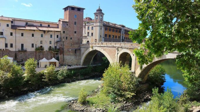 Rome: Private VIP Golf Cart Tour, Discover the City in Style - Frequently Asked Questions