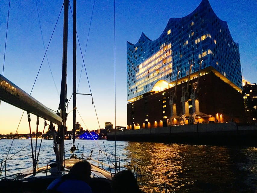 Sailing Trip the Elbe by Night, Hamburg/Elbe - Frequently Asked Questions