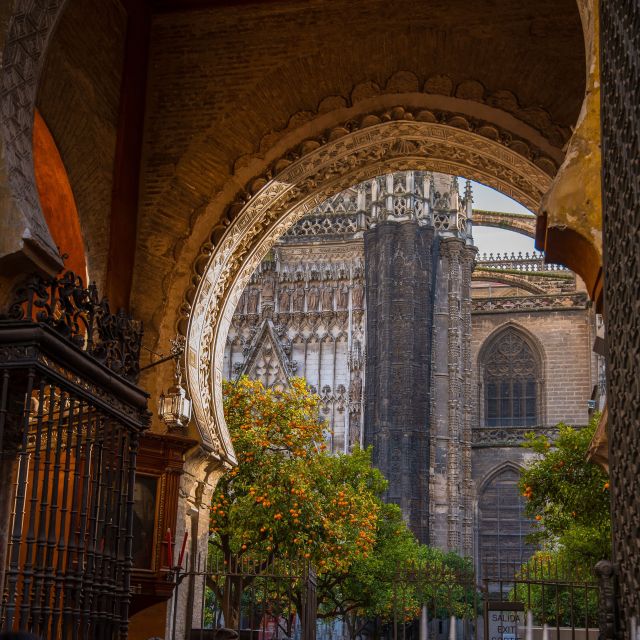 Seville: Alcazar, Cathedral, and Giralda Skip-the-Line Tour - Frequently Asked Questions