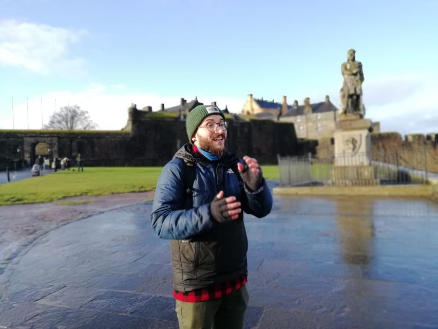 Stirling: Historical Walking Tour in Spanish - Frequently Asked Questions