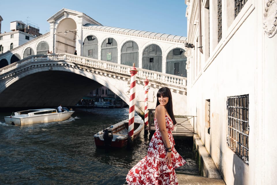 Venice: Private Professional Photoshoot - Rialto Bridge - Frequently Asked Questions