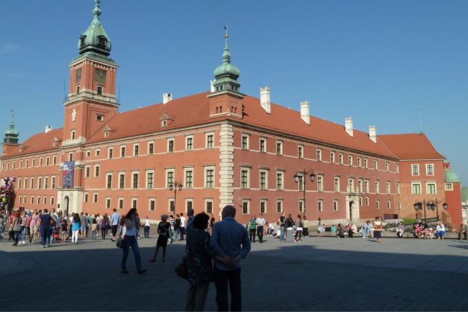 Warsaw: First Discovery Walk and Reading Walking Tour - Frequently Asked Questions