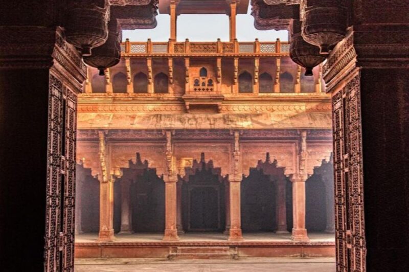 Agra 101 Walk Tour - Key Points