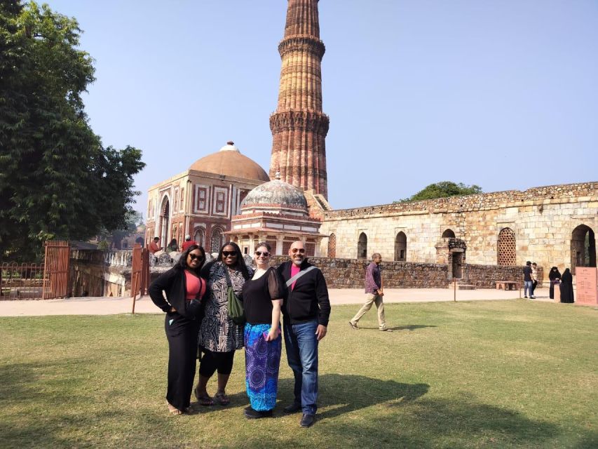 Agra: Taj Mahal, Agra Fort and Baby Taj Tour With Transfers - Key Points