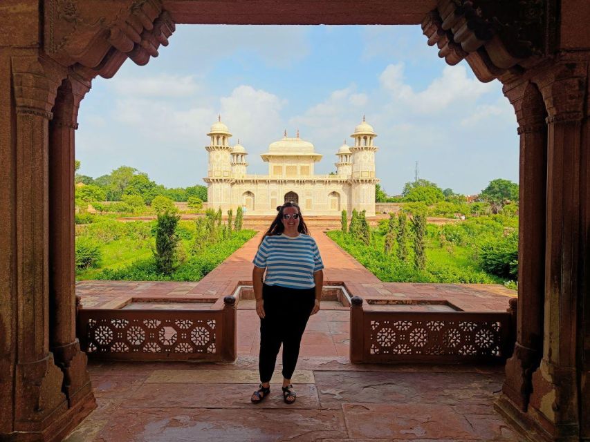 Agra: Taj Mahal, Agra Fort and Fatehpur Sikri Guided Tour - Key Points