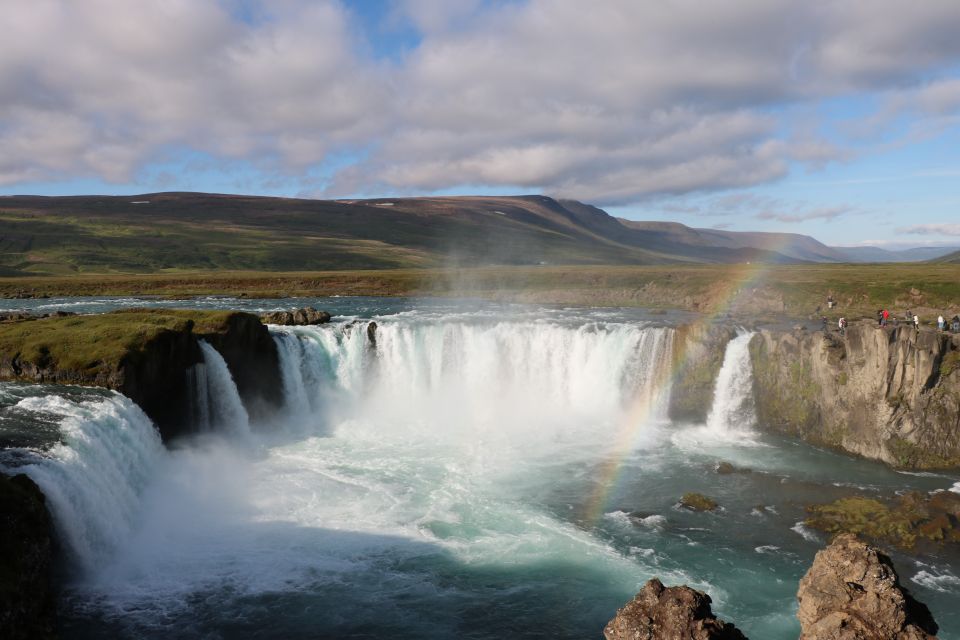 Akureyri Port: Lake Mývatn & Goðafoss Waterfall Day Trip - Key Points